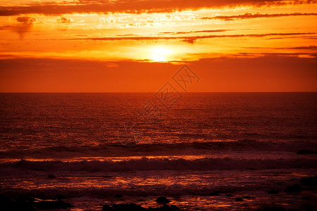 风景秀丽的红海日落海洋风光图片