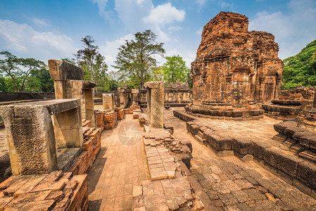 PrasatMuangTam历史公园是大约一千年前在泰国Buriram省的CastleR背景图片