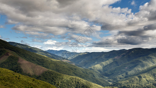 缅甸钦州山区布尔马图片