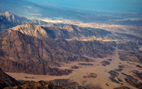Egyptian山脉和沙图片