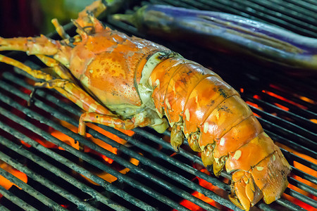 烧烤巨型淡水龙虾bb图片