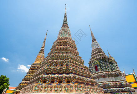 泰国曼谷卧佛寺的泰国建筑图片
