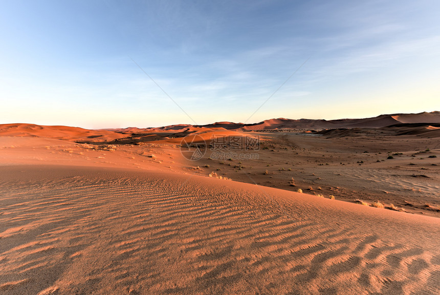 纳米比亚纳米布瑙克鲁夫特公园内纳米布沙漠南部隐图片