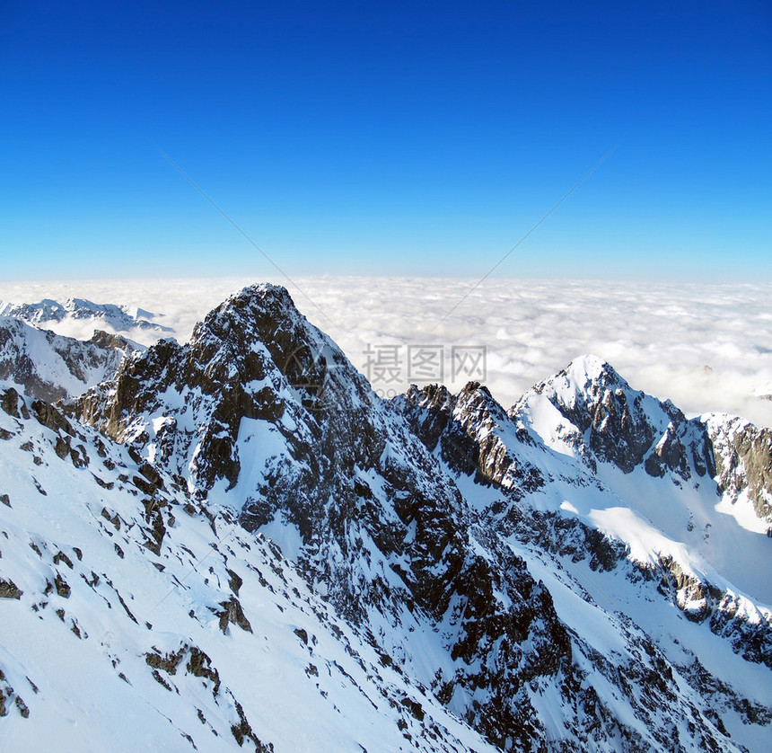 从高塔特拉山脉的Lomnicky峰看冬天的景色Lomnicky峰海拔2634米图片
