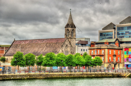 爱尔兰都柏林教堂CityQuay的圣图片