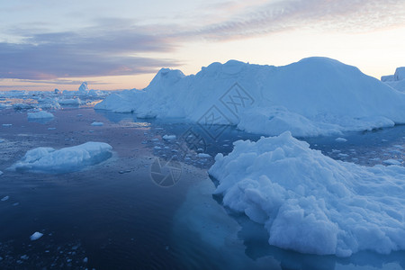 格陵兰的自然和景观不同形式和颜色图片