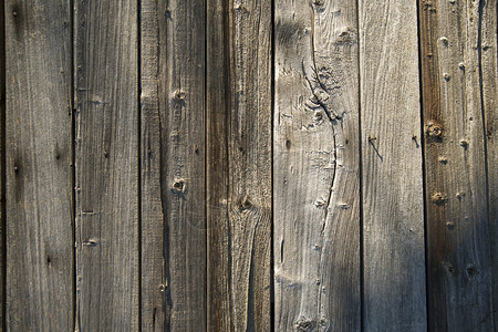 用破旧的木板建造的外墙图片