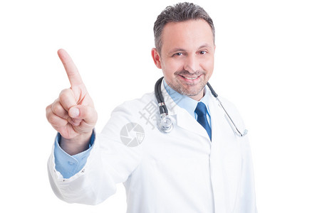 医生或医生用手指着隐形透明屏幕图片