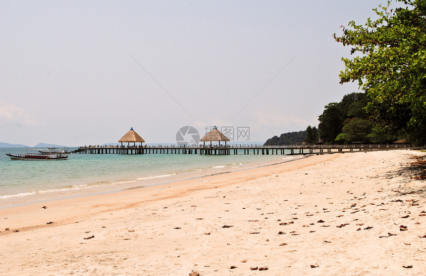 Sihannoukville柬埔寨海滩的码图片