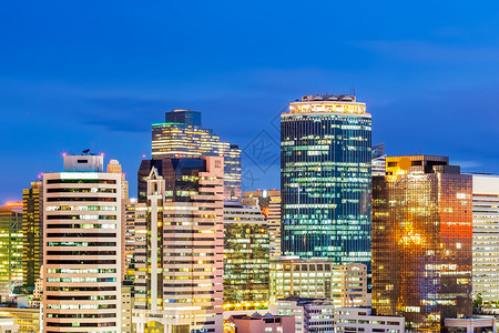 暮色中的曼谷城市景观高楼商业区泰国图片