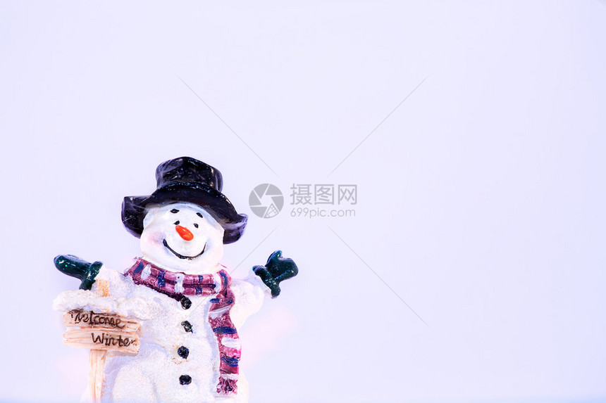 小雪人迎接冬天图片