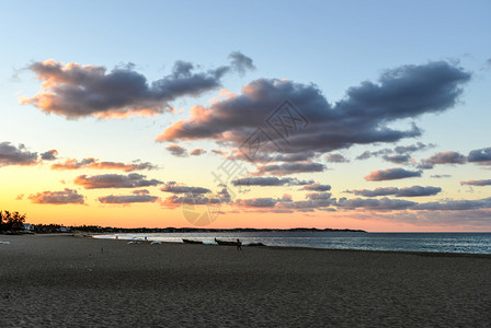 莫桑比克日落时的托福海滩托福海滩是莫桑比图片