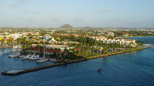 加勒比海阿鲁巴岛的景色图片
