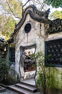 上海古代豫园不寻常的门口图片