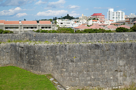 日本冲绳的城墙图片