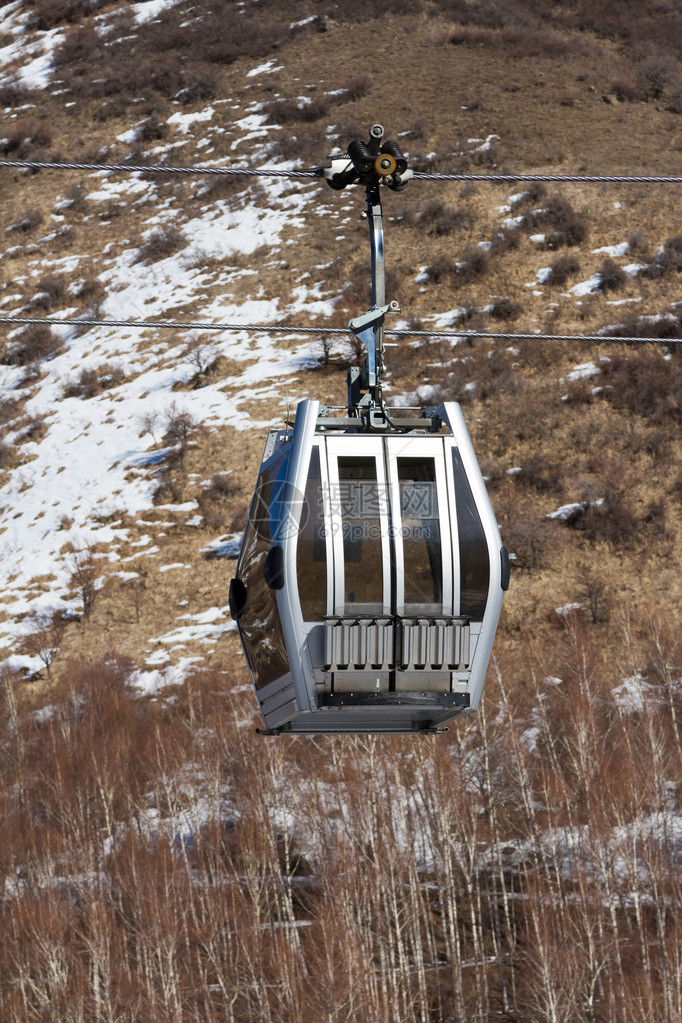 阿拉木图市附近滑雪胜地的G图片