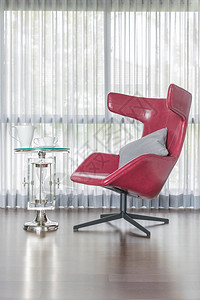 现代红色椅子木制地板图片