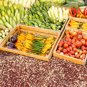 水果和蔬菜促销奇利托马图片