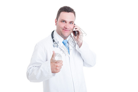 男医学生或大夫做拇指手势图片