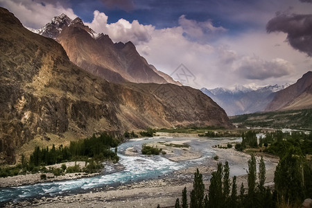 Gilgit河是印度河支流图片