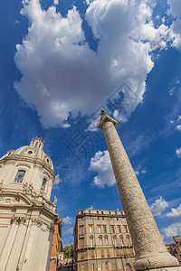 图拉真柱是罗马凯旋柱图片