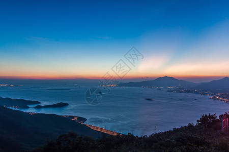 香港美丽的日落山图片