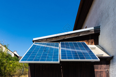 太阳能电池板蓝质近详细能源可再生能源设备安装图片