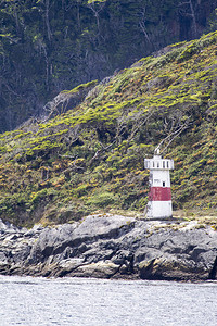 灯塔在智利峡湾和萨米恩托海峡南美巴塔哥尼亚智利峡图片