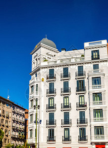 马德里市中心的典型建筑图片