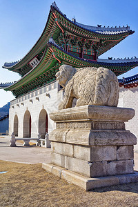 南韩首尔庆博京贡宫入口附近的神话图片