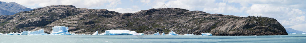 阿根廷最大的淡水湖阿根廷湖的浮动冰山和地景观图片