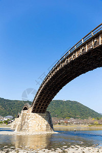 日本锦带桥弧形桥图片