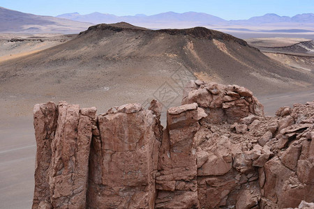 智利阿塔卡马沙漠的岩图片