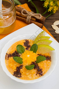 南瓜加蜂蜜橙子和薄荷小图片
