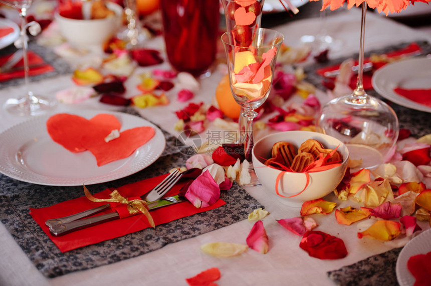 美丽的浪漫桌情人节图片