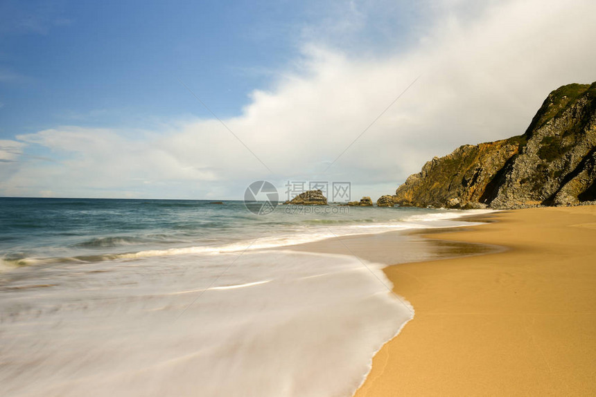 PriadaAdraga是葡萄牙的北大西洋海滩图片