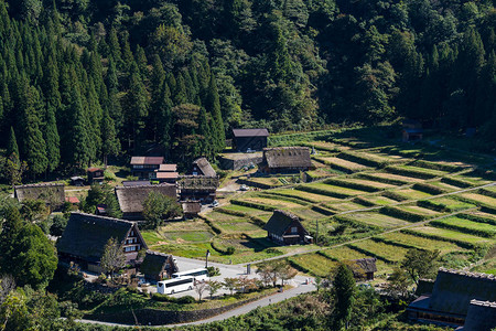 传统日本老村图片