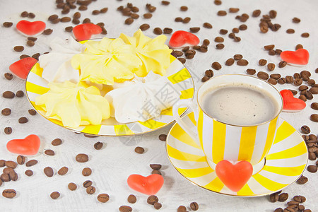 美味可口的早餐情人节在一个图片