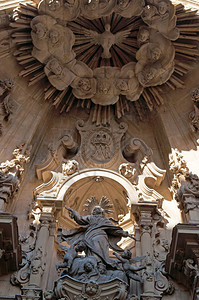巴洛克式的罗马天主教区堂图片