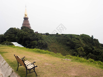 麦角硫因泰国清迈因他侬山两座宝塔nopphamethanidonnopphaphonphumsiristup背景