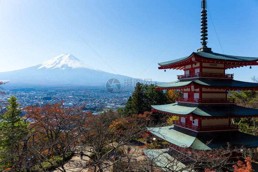 富士山与忠灵塔图片