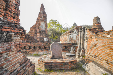 是泰国同类人著名的寺庙图片