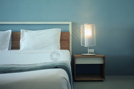 卧室现代设计与家具图片