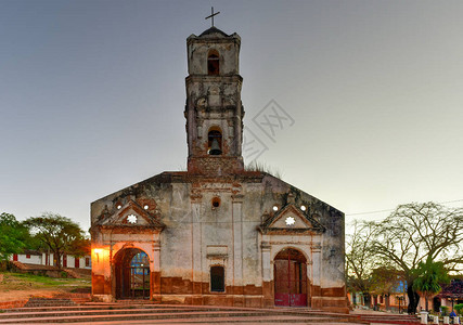 古巴特立尼达圣安娜的殖民天主教图片