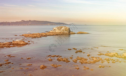 西班牙西北海滩退潮图片