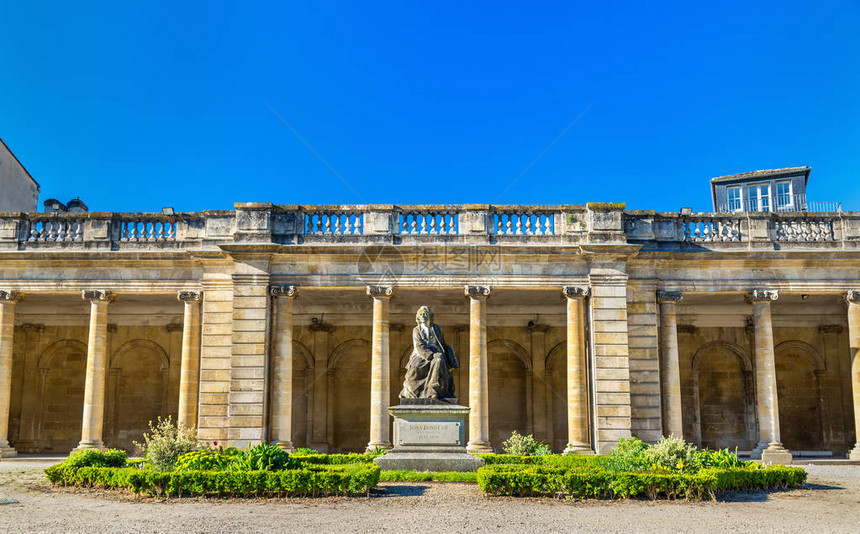 罗莎邦海尔在法国波尔多公共花园Pordeaux的雕像图片