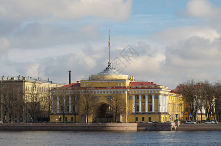 俄罗斯圣彼得堡市城市风景与海军陆战图片