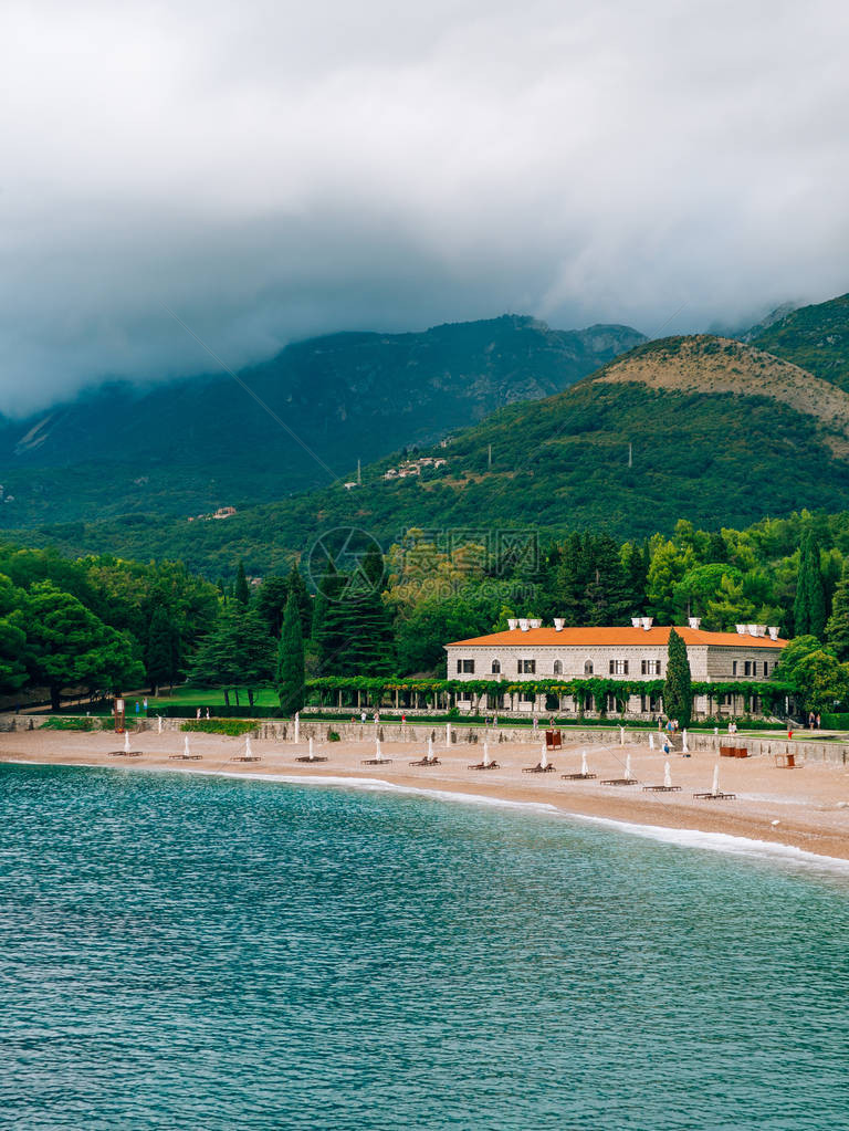 黑山SvetiStefan岛附近的公园Villa海滩女王的ParkM图片