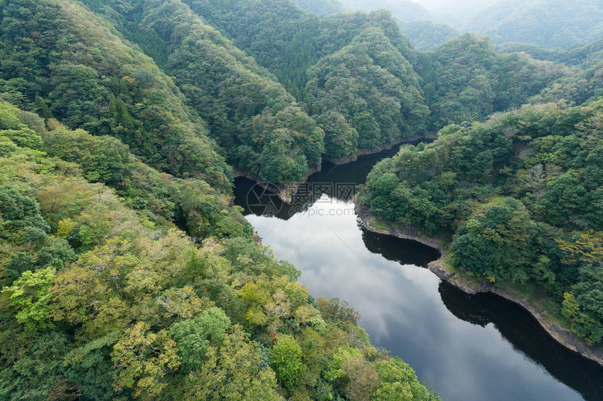 日本龙神谷景观图片