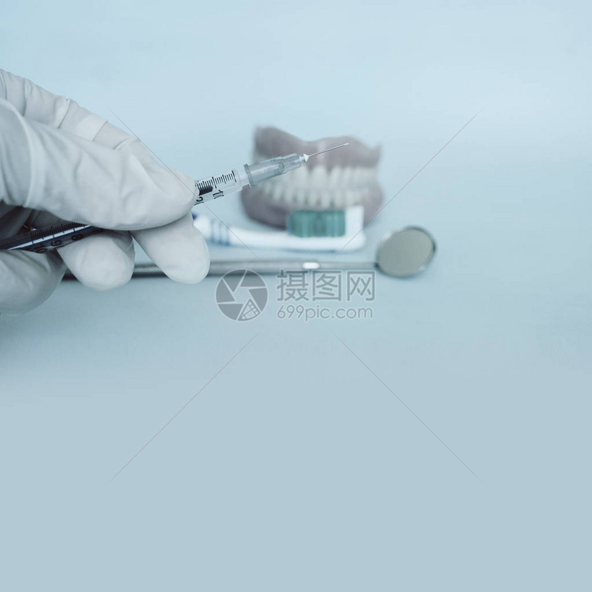 牙科治疗用牙科器械图片